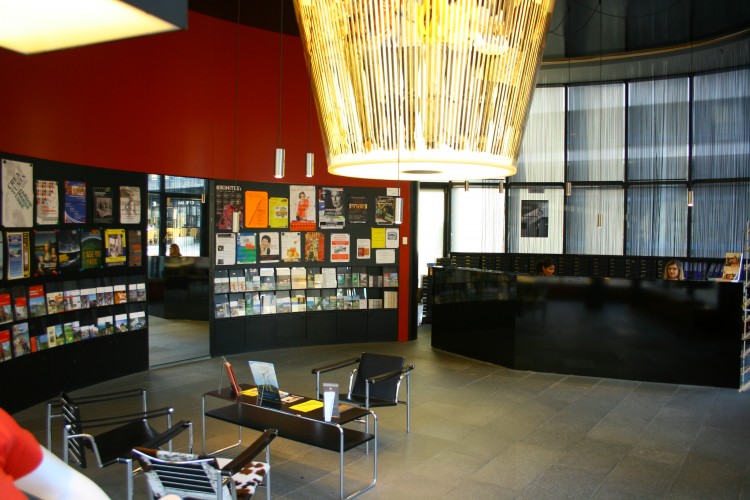 050ac096fc80cfeee23a8fd30d40d845_0-5