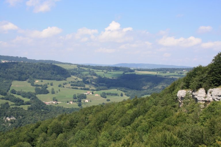 BELVEDERE LE ROCHER DU BOURBET_4