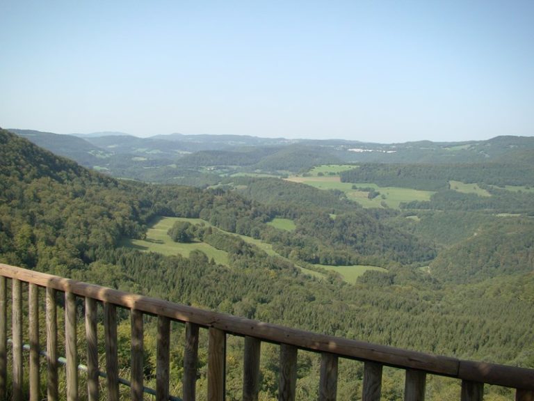 BELVEDERE LE ROCHER DU BOURBET_5