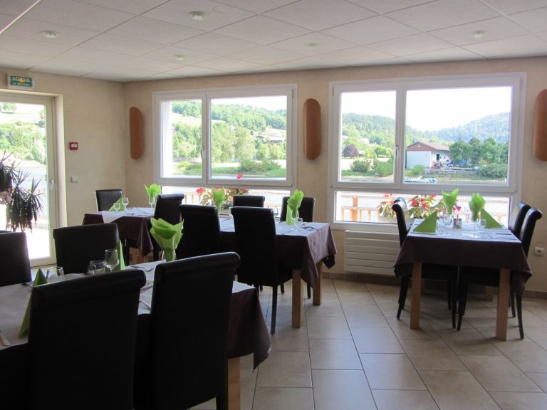 HÔTEL - LES CYGNES_4