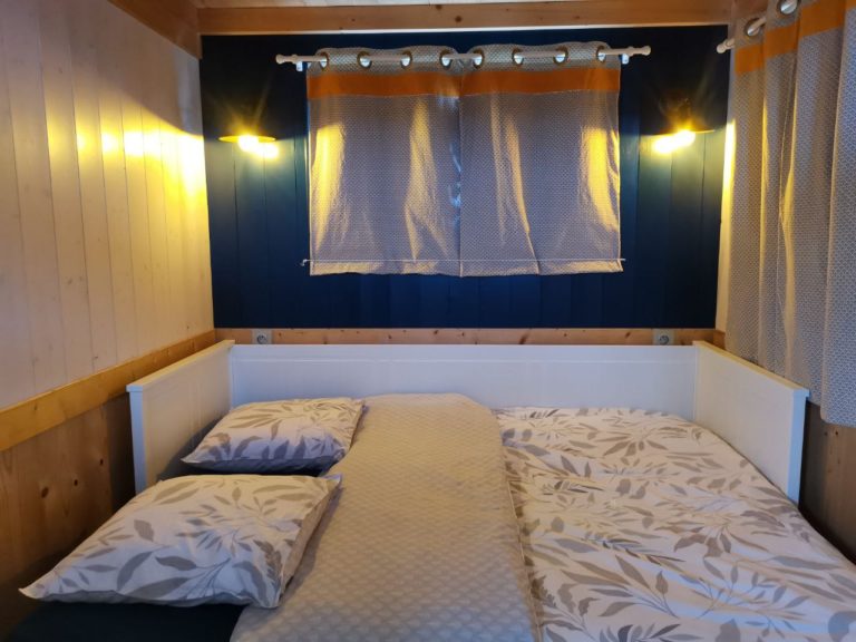 Tiny house-lachenalotte-Espace de vie converti en chambre (rez de chaussé)
