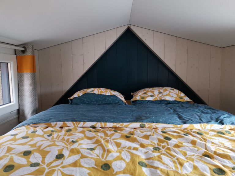 Tiny house-lachenalotte-Chambre grande mezzanine